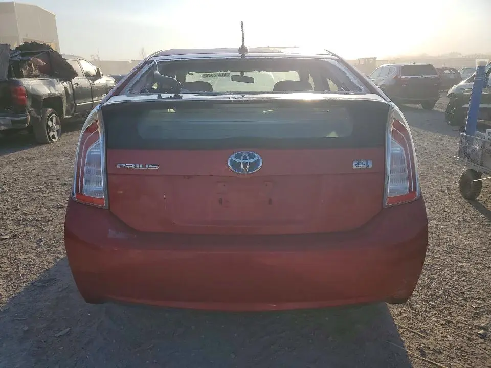 2015 TOYOTA PRIUS THREE  