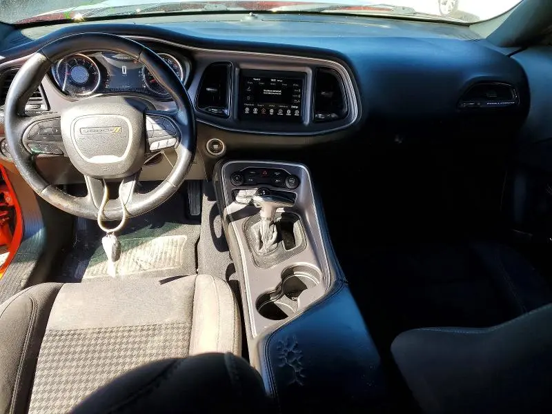 2019 DODGE CHALLENGER SXT  