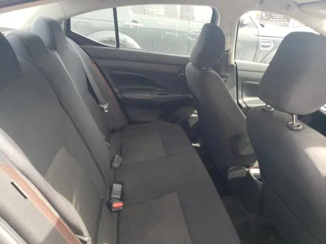 2020 NISSAN VERSA SR