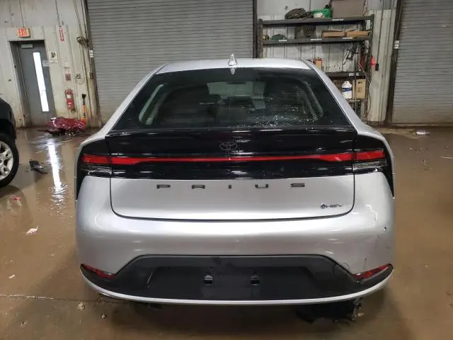 2024 TOYOTA PRIUS LE