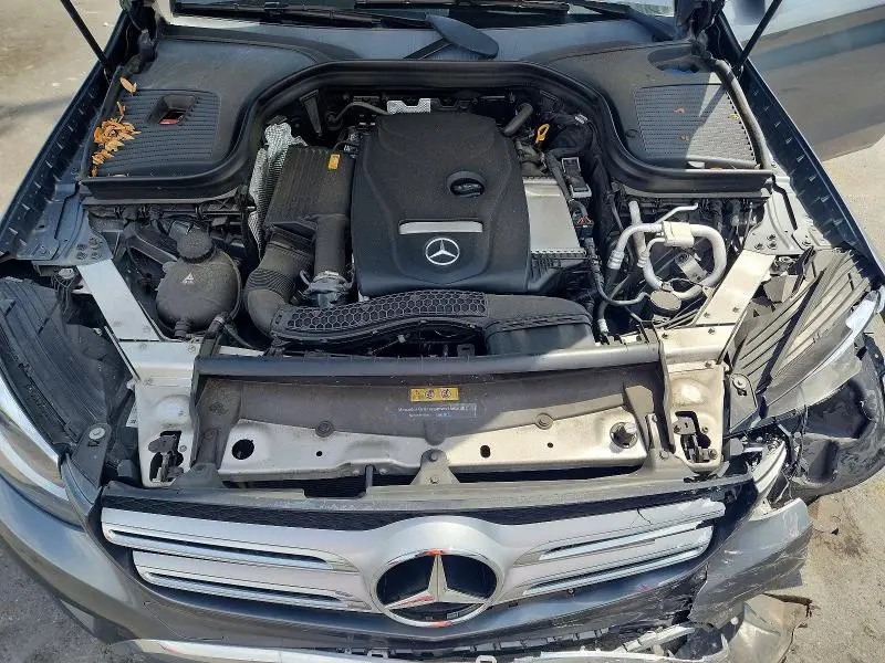 2018 MERCEDES-BENZ GLC 300  