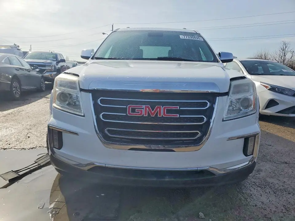 2017 GMC TERRAIN SLT  