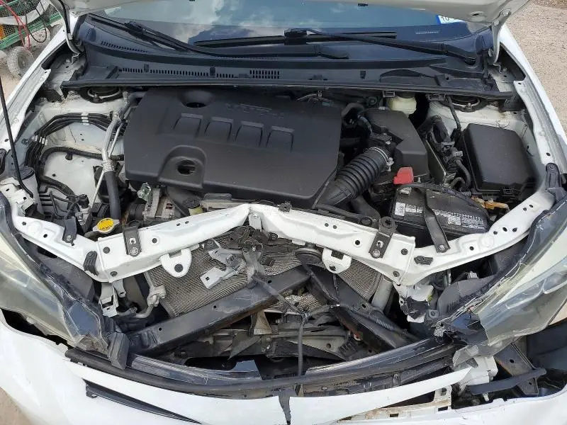 2017 TOYOTA COROLLA SE  