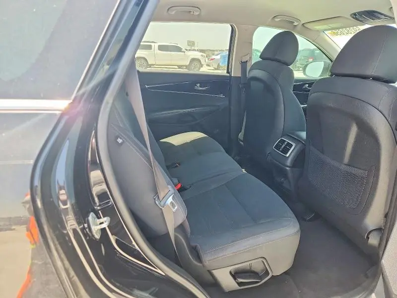 2019 KIA SORENTO L  