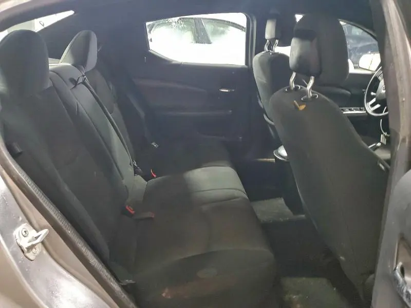 2014 DODGE AVENGER SE  