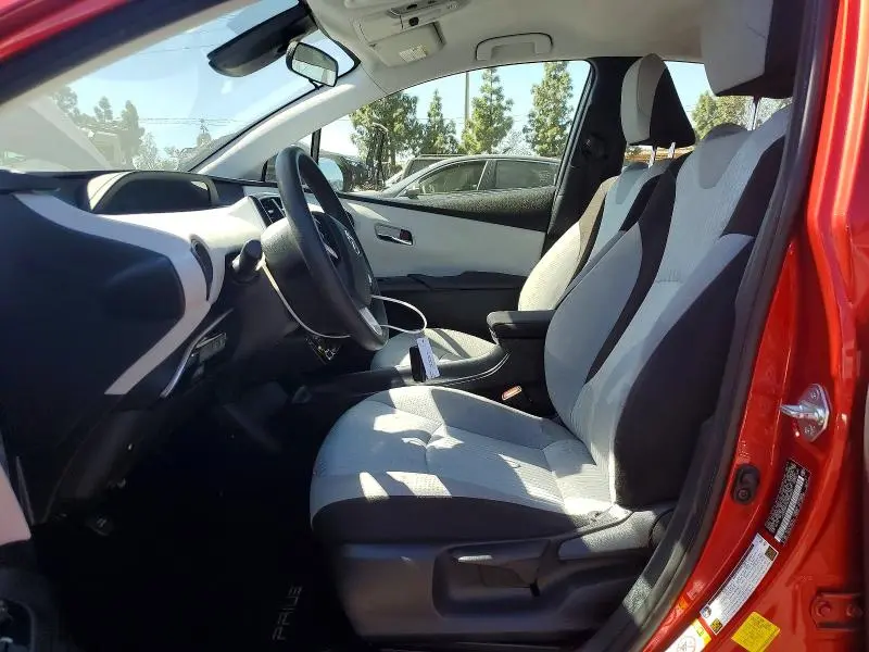 2017 TOYOTA PRIUS TWO  