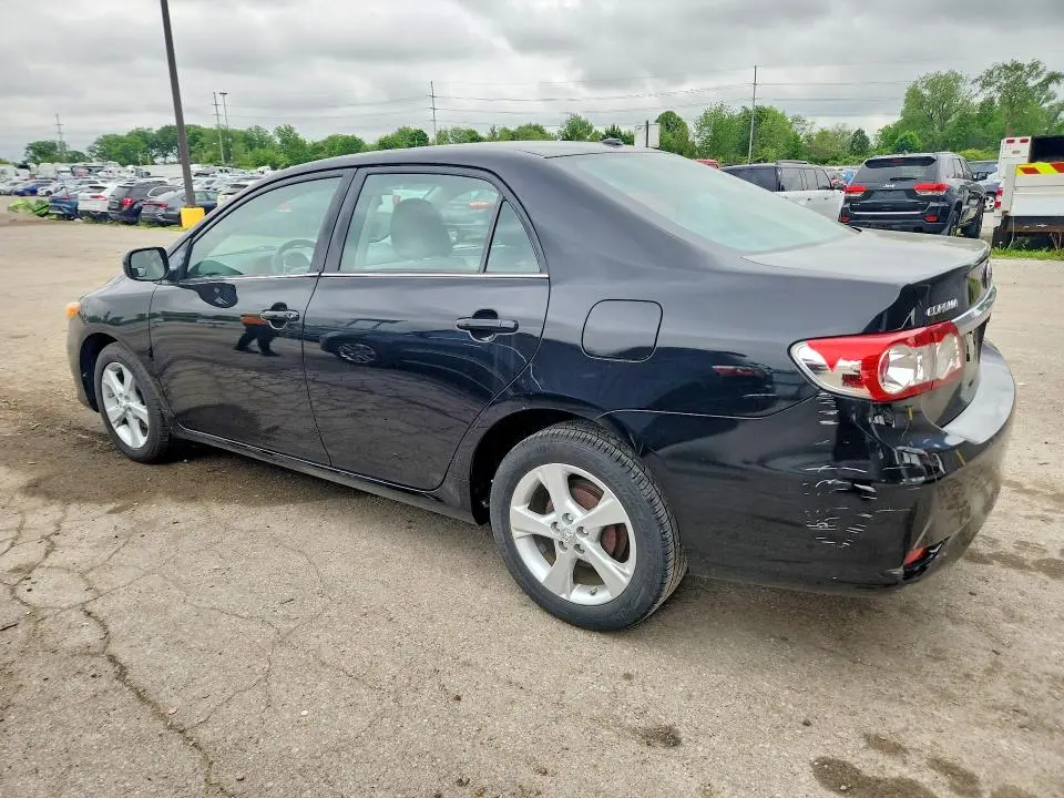 2013 TOYOTA COROLLA LE  