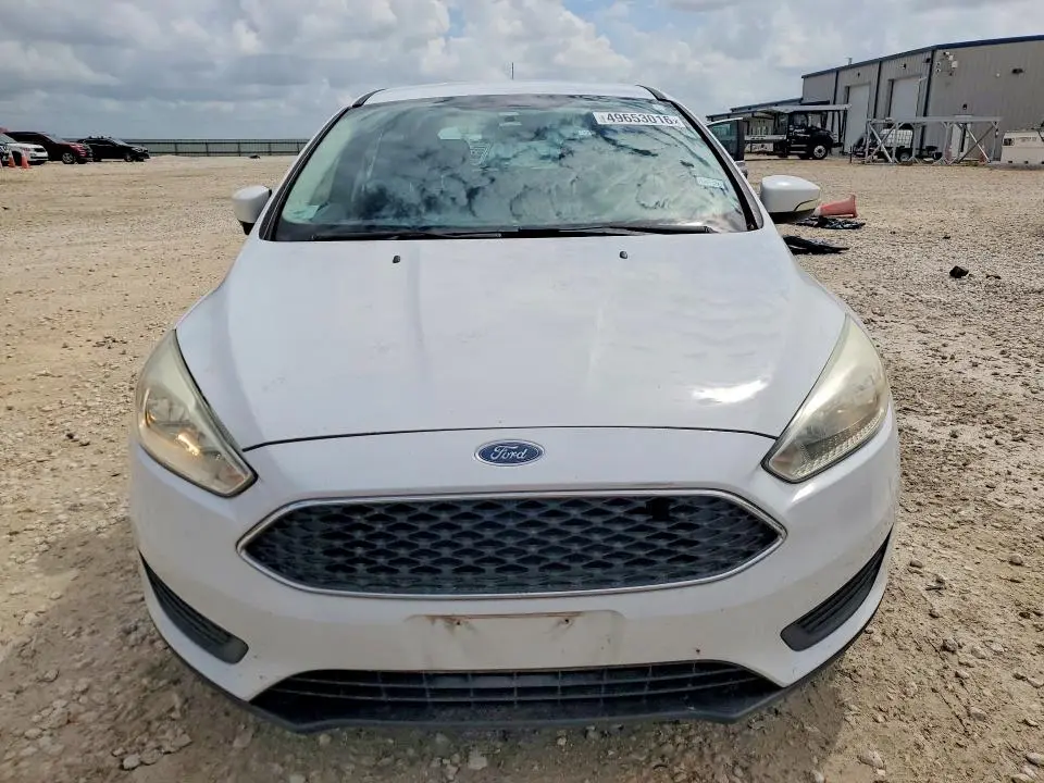 2015 FORD FOCUS SE  