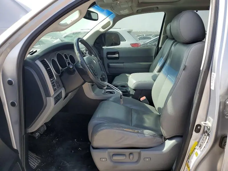 2013 TOYOTA SEQUOIA LIMITED  