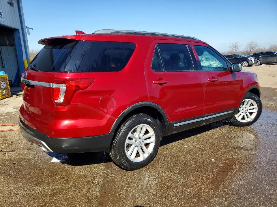 2017 FORD EXPLORER XLT  
