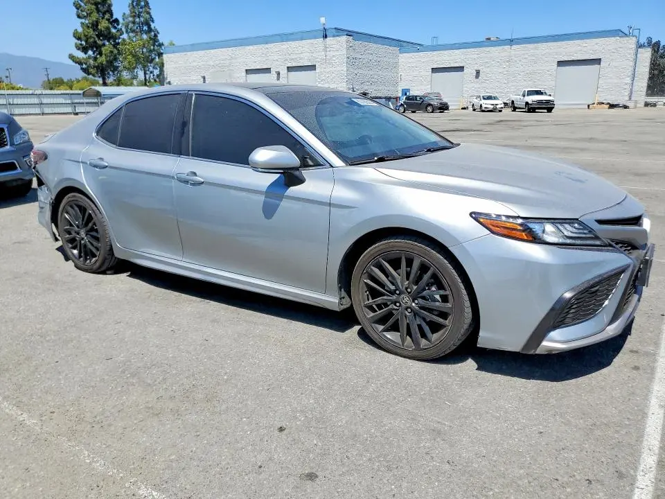 2022 TOYOTA CAMRY XSE  