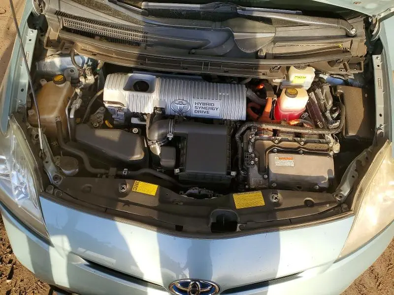 2012 TOYOTA PRIUS THREE  