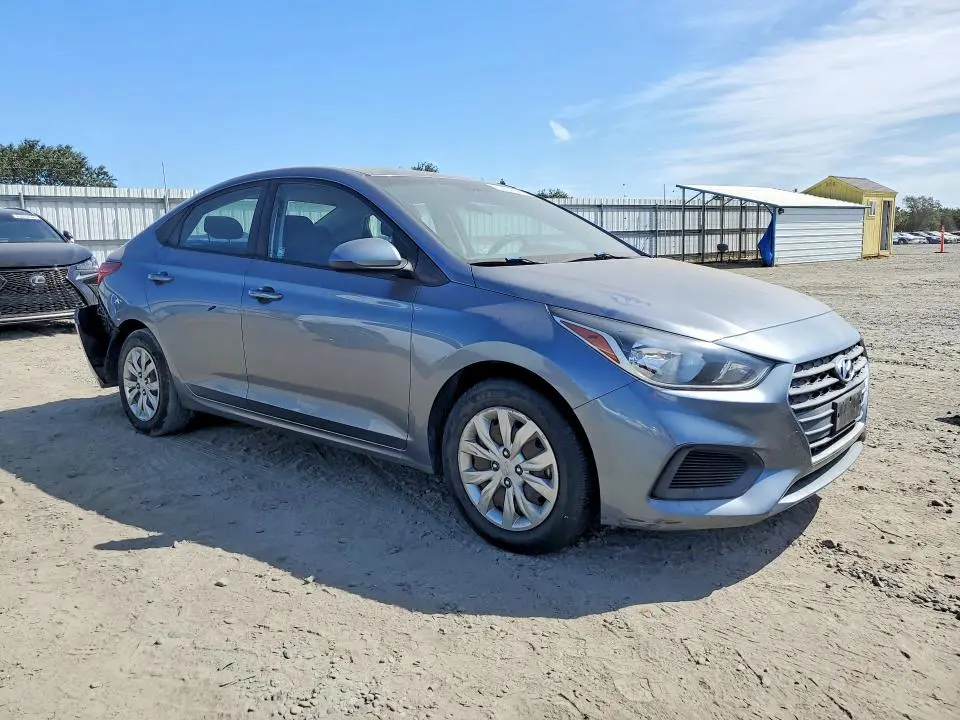 2018 HYUNDAI ACCENT SE  