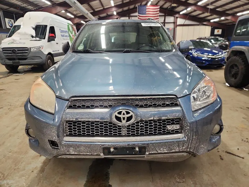 2011 TOYOTA RAV4 LIMITED  