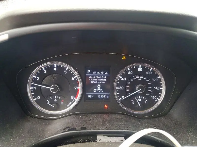 2019 HYUNDAI SANTA FE SE  
