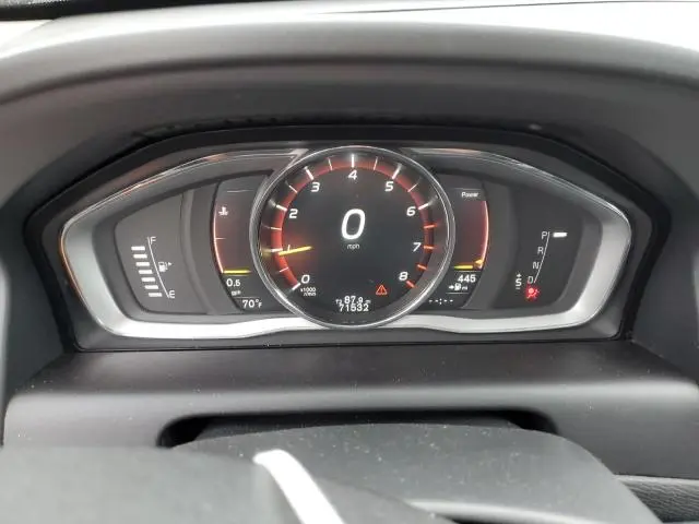 2017 VOLVO XC60 T5 INSCRIPTION  
