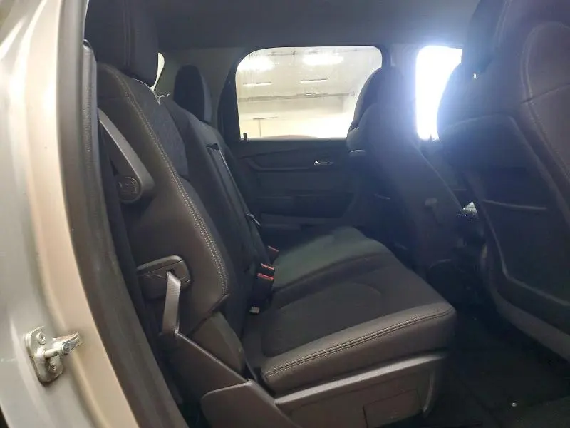 2016 GMC ACADIA SLE  