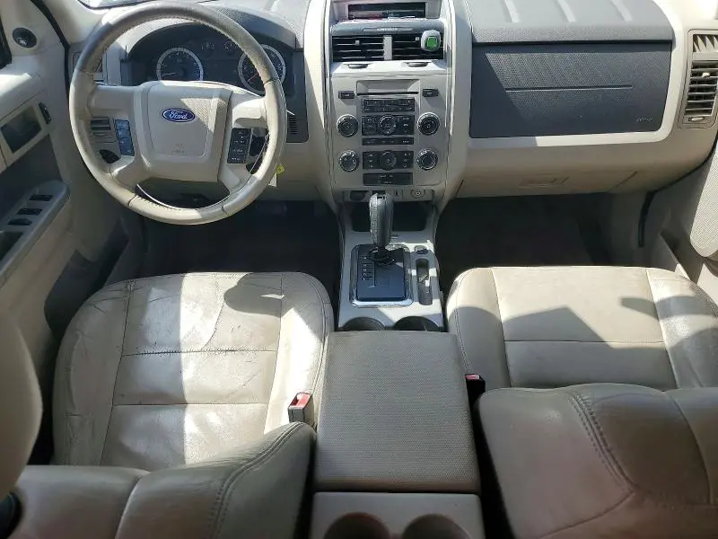 2010 FORD ESCAPE XLT  