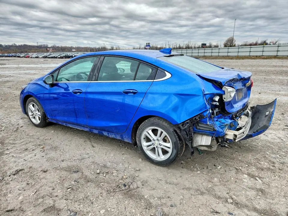 2016 CHEVROLET CRUZE LT  
