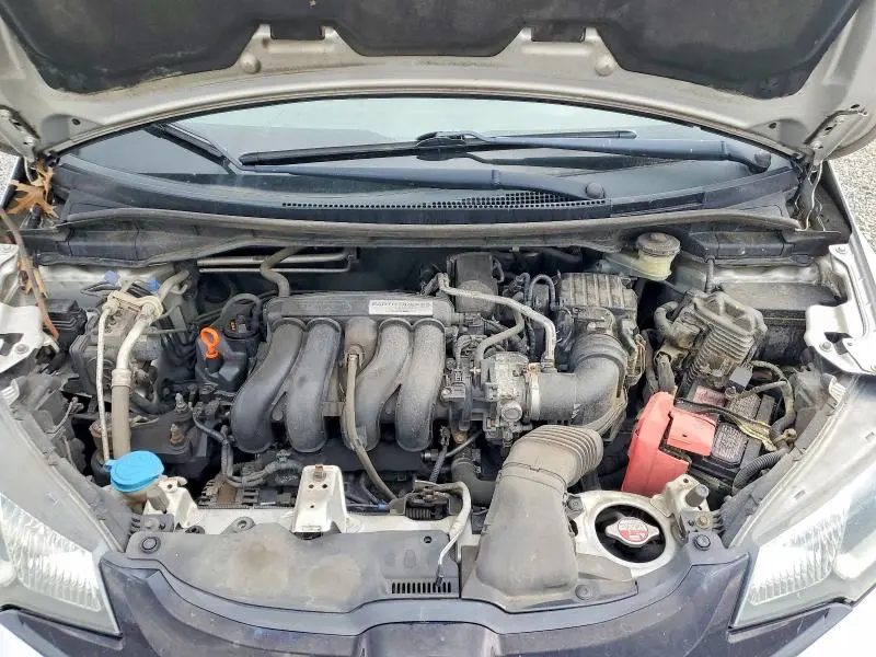 2015 HONDA FIT LX  