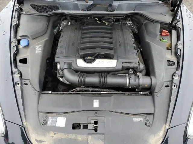 2012 PORSCHE CAYENNE