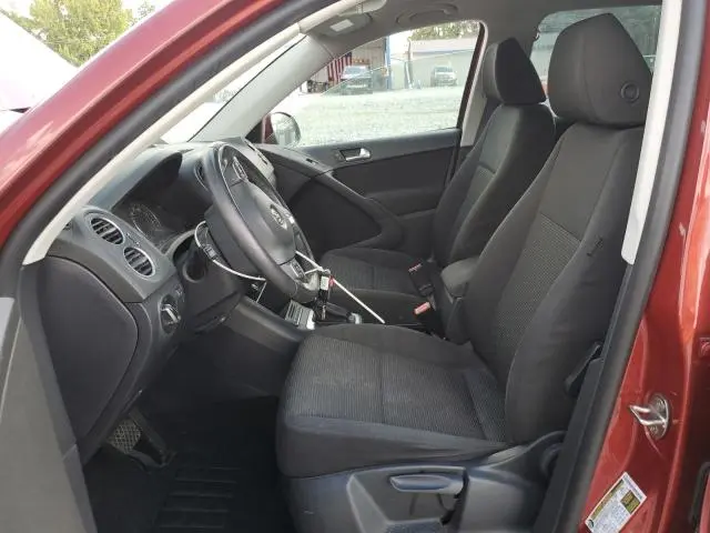 2014 VOLKSWAGEN TIGUAN S  