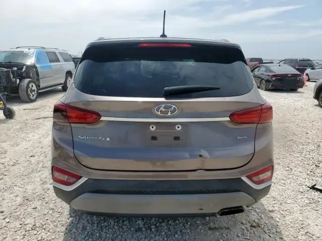 2019 HYUNDAI SANTA FE SE  