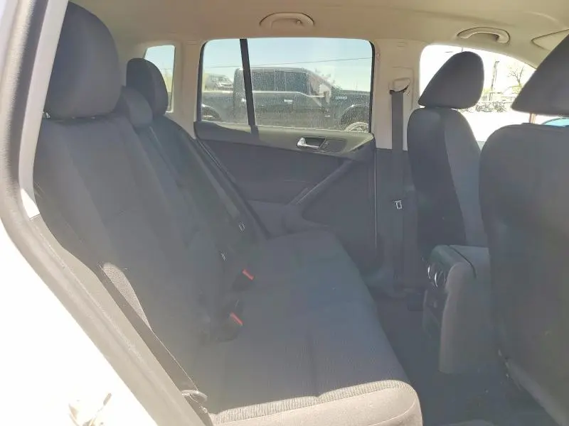 2017 VOLKSWAGEN TIGUAN S  