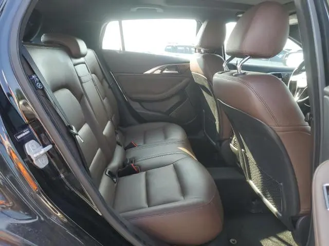 2017 INFINITI QX30 BASE  