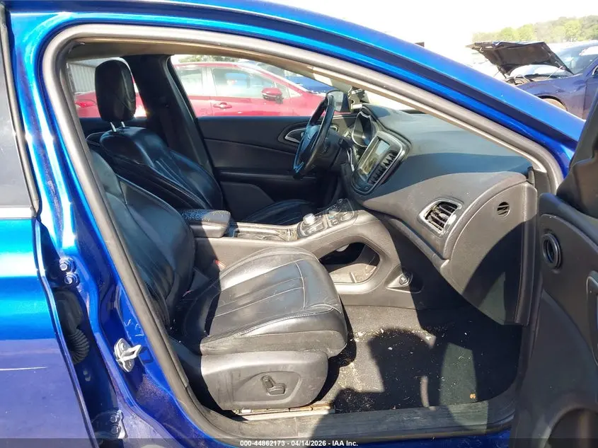 2017 CHRYSLER 200 LIMITED PLATINUM