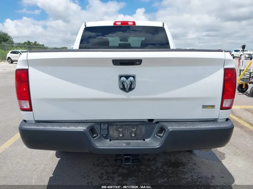 2018 RAM 1500 TRADESMAN  4X2 5'7 BOX