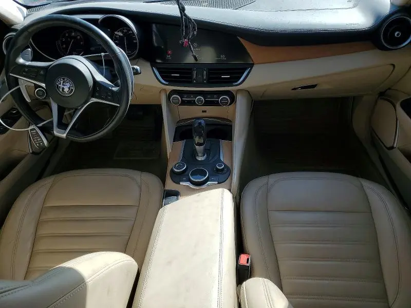 2017 ALFA ROMEO GIULIA TI Q4  
