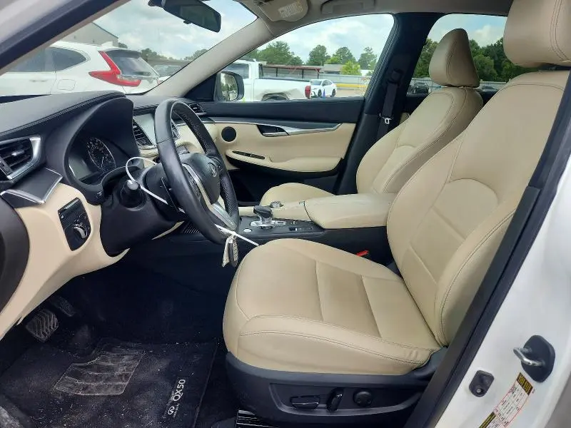 2019 INFINITI QX50 PURE  