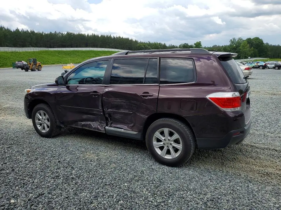 2011 TOYOTA HIGHLANDER BASE  