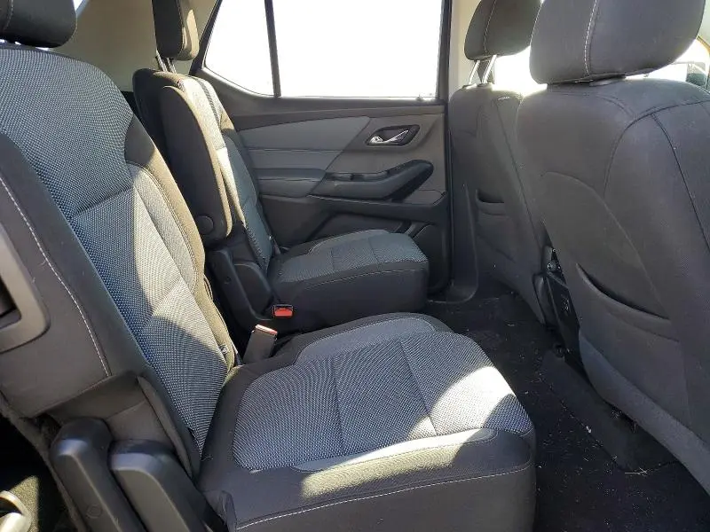 2018 CHEVROLET TRAVERSE LT  
