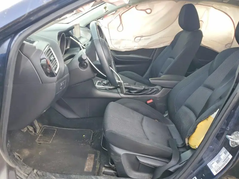 2015 MAZDA 3 TOURING  