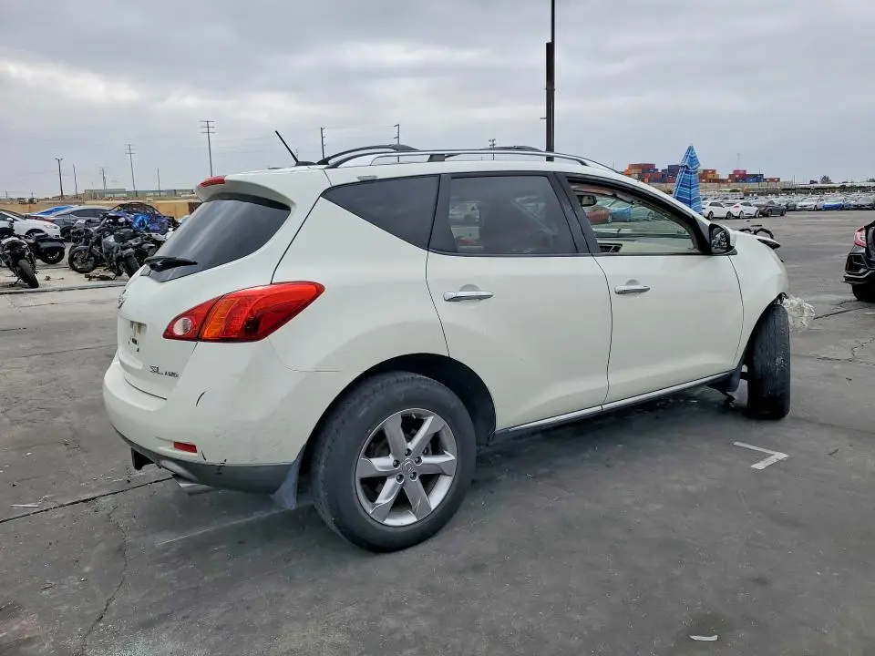2010 NISSAN MURANO S  