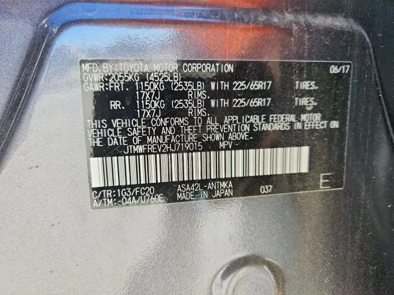 2017 TOYOTA RAV4 XLE  