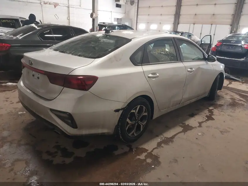 2019 KIA FORTE LXS