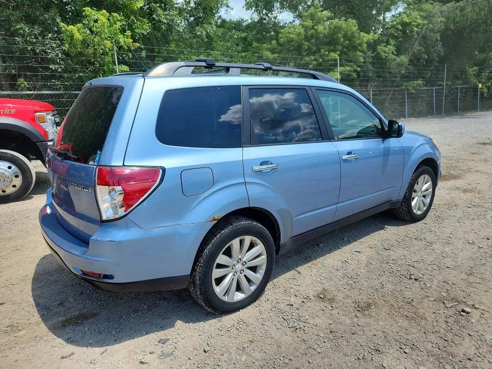 2011 SUBARU FORESTER 2.5X PREMIUM  