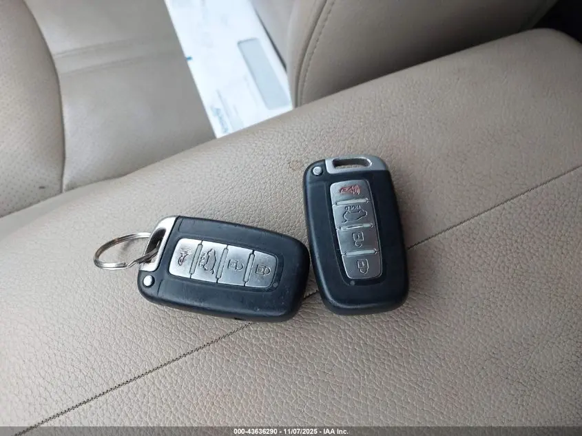 2011 KIA SORENTO EX V6