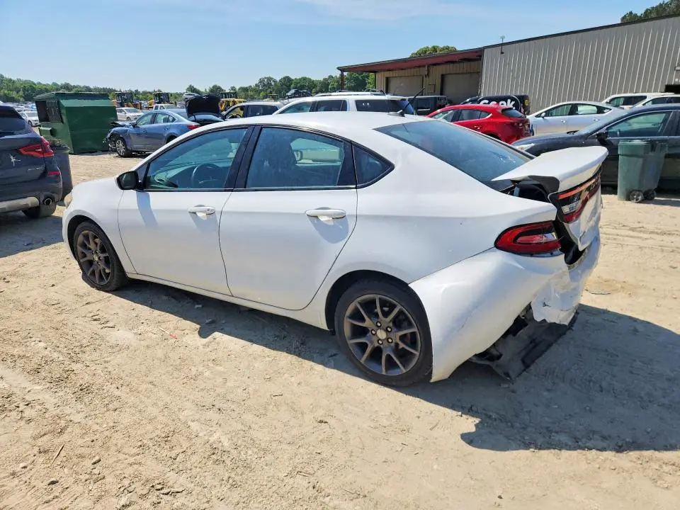 2015 DODGE DART SXT  