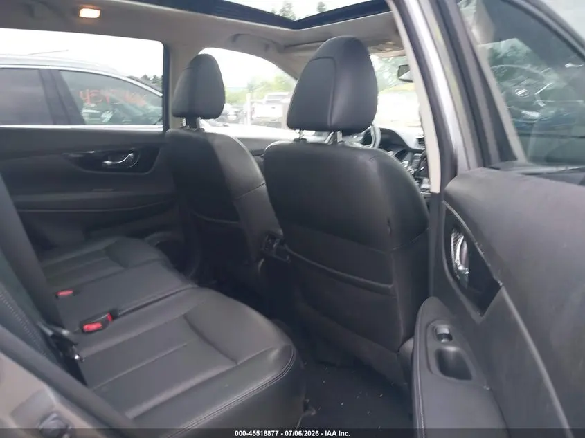 2018 NISSAN ROGUE SL
