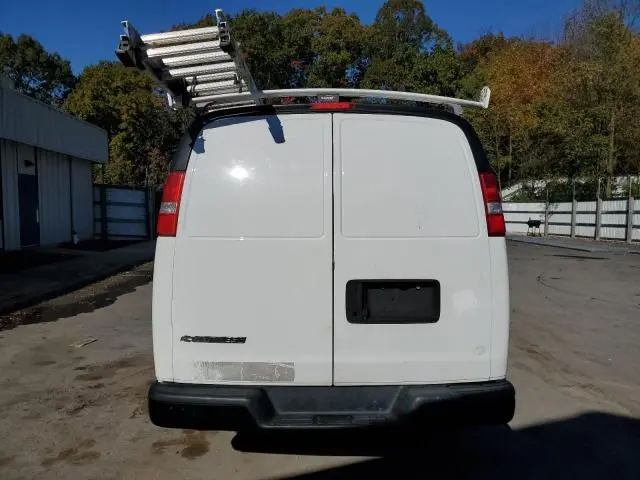 2019 CHEVROLET EXPRESS G2500   