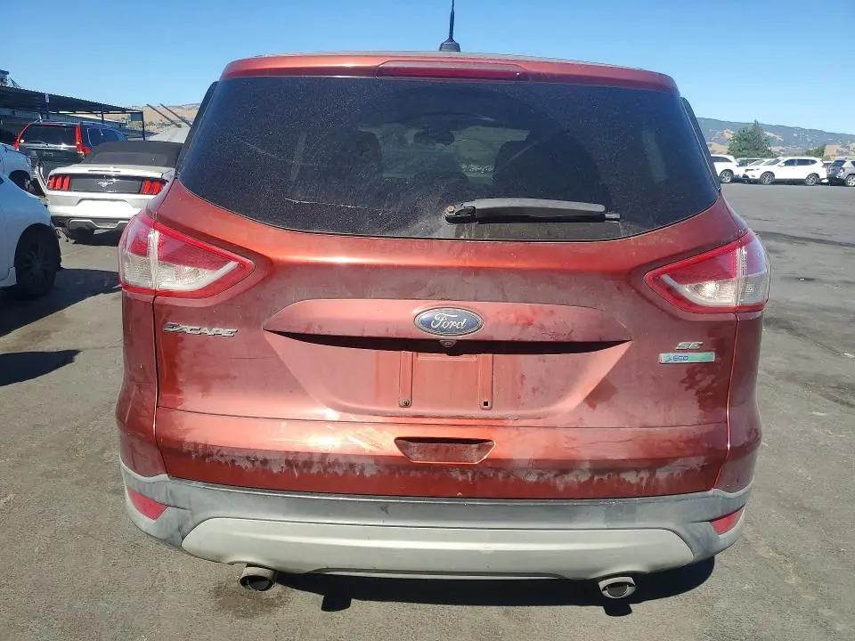 2014 FORD ESCAPE SE  