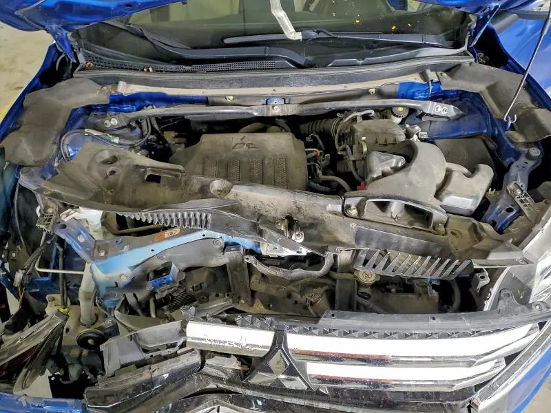 2019 MITSUBISHI ECLIPSE CROSS SE  