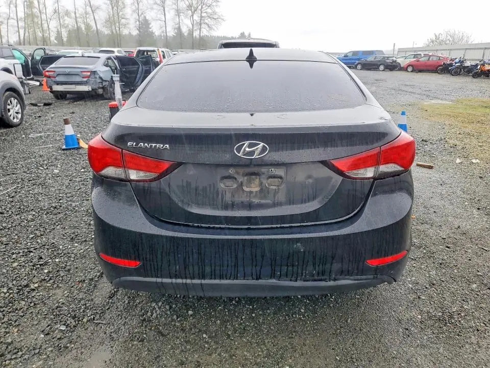 2014 HYUNDAI ELANTRA SE  