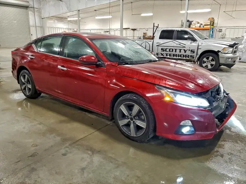 2020 NISSAN ALTIMA SL  