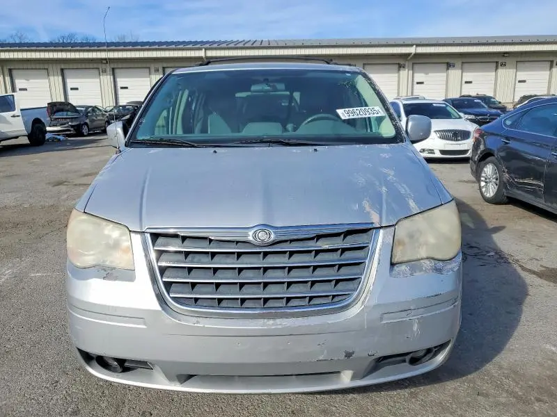 2010 CHRYSLER TOWN & COUNTRY TOURING  