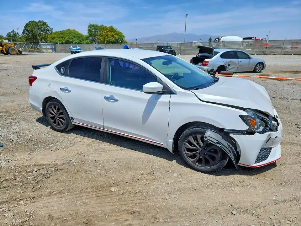 2018 NISSAN SENTRA SV  